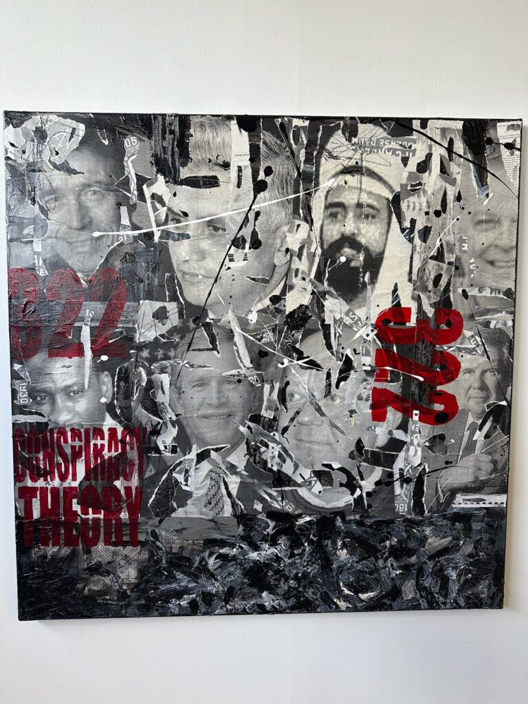 Rasmus Nielsen maleri - collage kaldet ‘conspiracy theory’ mixet media.